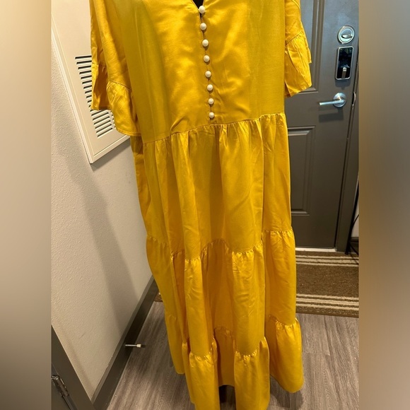 Dress women’s - Picture 7 of 7